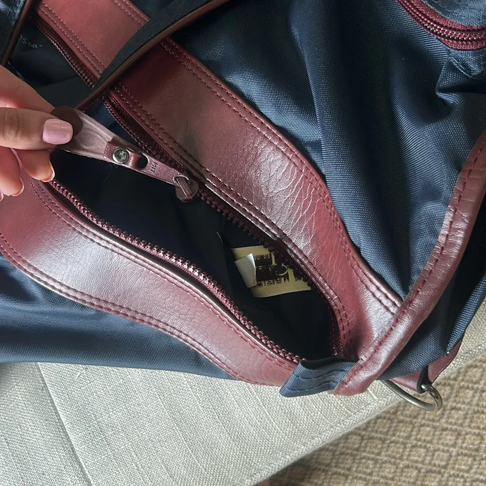 Oscar de la Renta Navy Maroon Trimmed Travel Duffle Bag